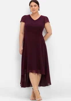 Abendkleid mit Flügelärmeln