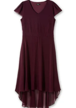 Abendkleid mit Flügelärmeln