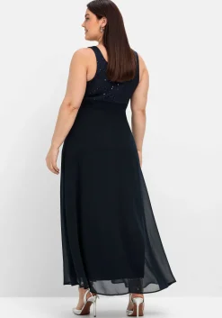 Abendkleid mit floraler Spitze