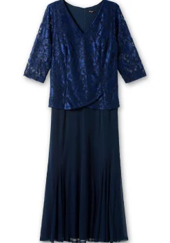 Abendkleid mit floraler Spitze