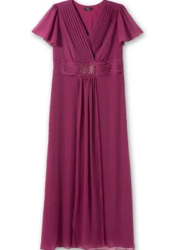 Abendkleid mit Schmuckbrosche, in A-Linie