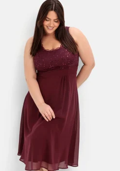 Abendkleid mit Spitze