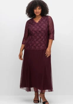 Abendkleid mit Spitzenoberteil und Chiffonrock