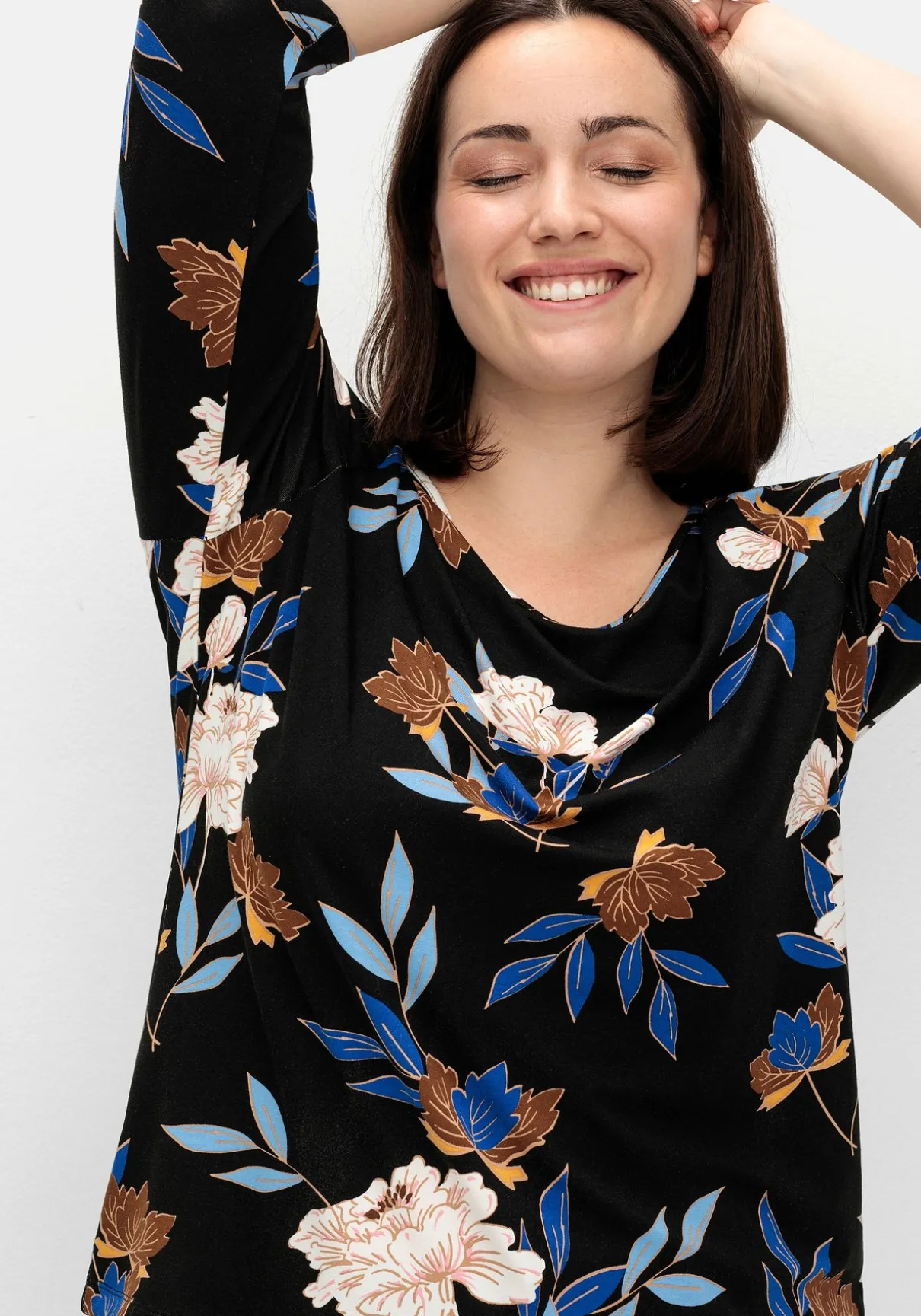 3/4-Arm-Shirt mit Blumenprint, aus Viskosejersey