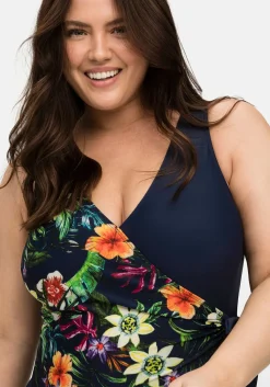 Badeanzug in Wickeloptik, mit Shaping-Effekt