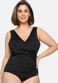 Badeanzug in Wickeloptik, mit wattierten Cups