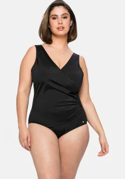 Badeanzug in Wickeloptik, mit wattierten Cups