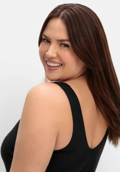 Badeanzug mit Shaping-Effekt