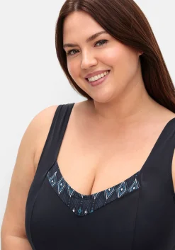 Badekleid mit fixiertem Slip und wattierte Softcups