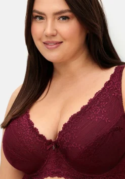 Bügel-BH mit Spitze und breiten Trägern