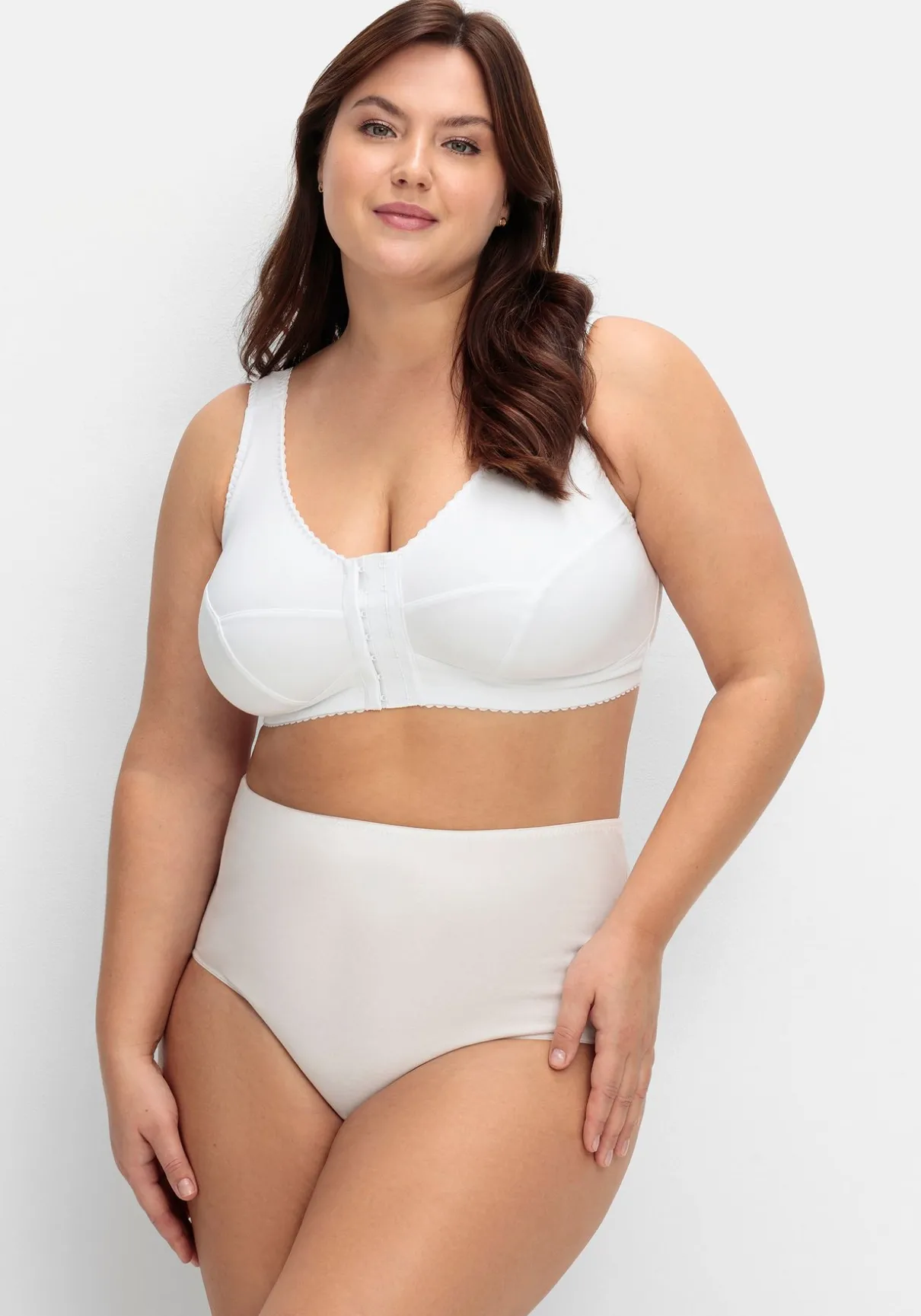 Bügelloser BH mit Vorderverschluss, breite Träger