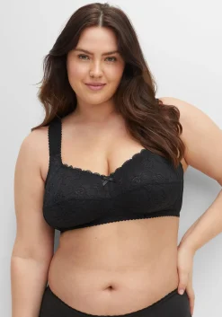 BH ohne Bügel mit leicht transparenter Spitze