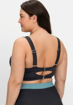 Bikini-Oberteil mit Bügeln, im Streifen-Design