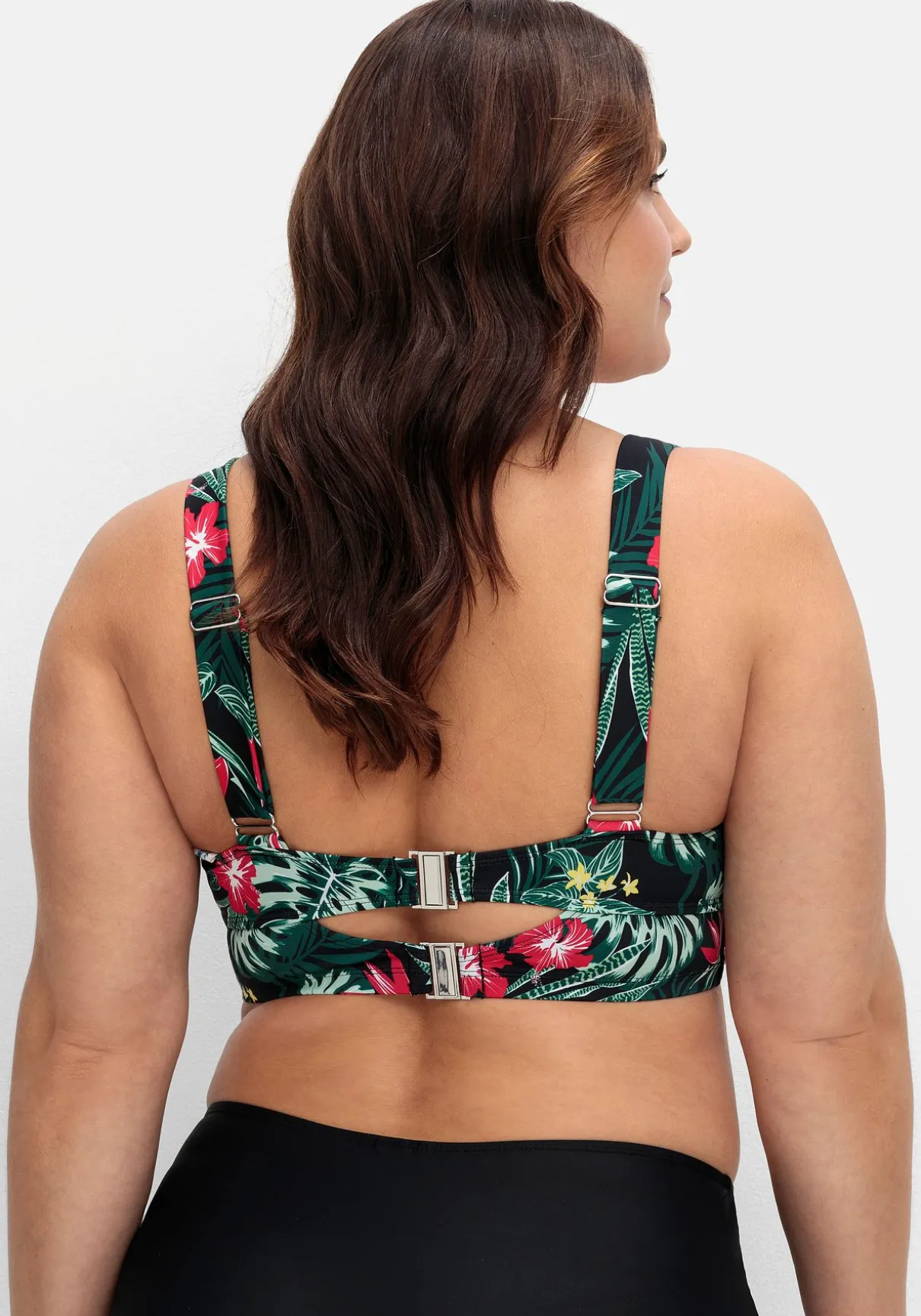 Bikini-Oberteil mit Volants und Tropical Print