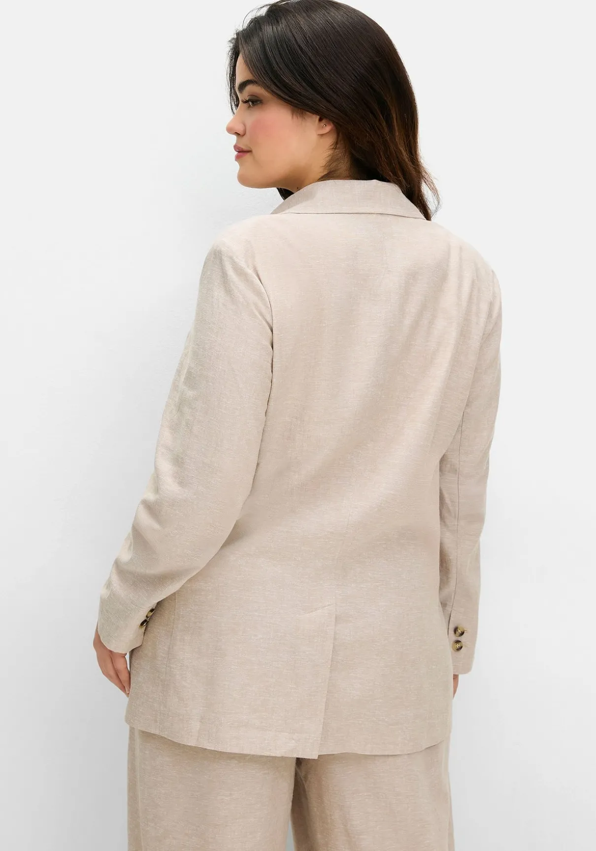 Blazer im Leinenmix, leicht tailliert