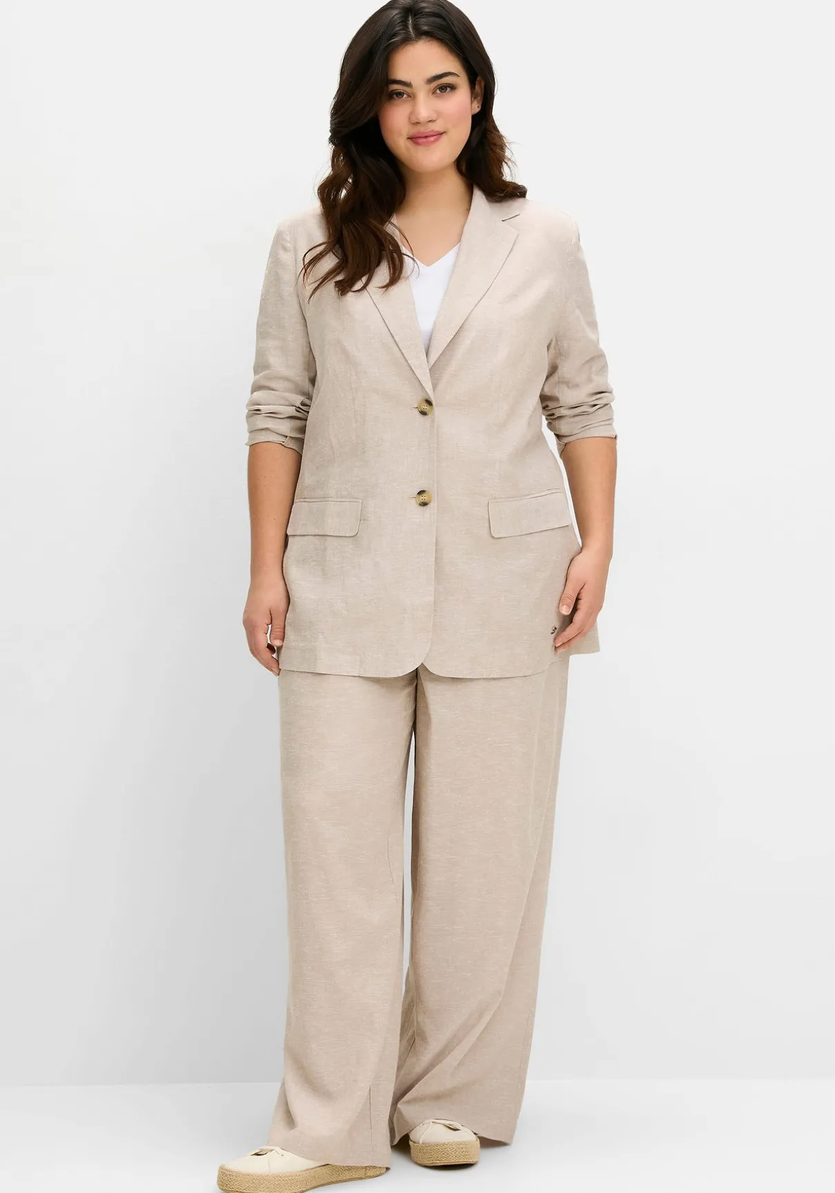 Blazer im Leinenmix, leicht tailliert