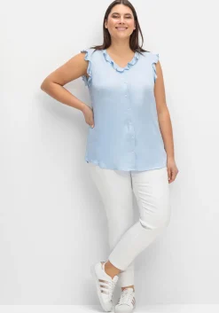 Bluse in ärmelloser Form mit Volants, aus Viskose