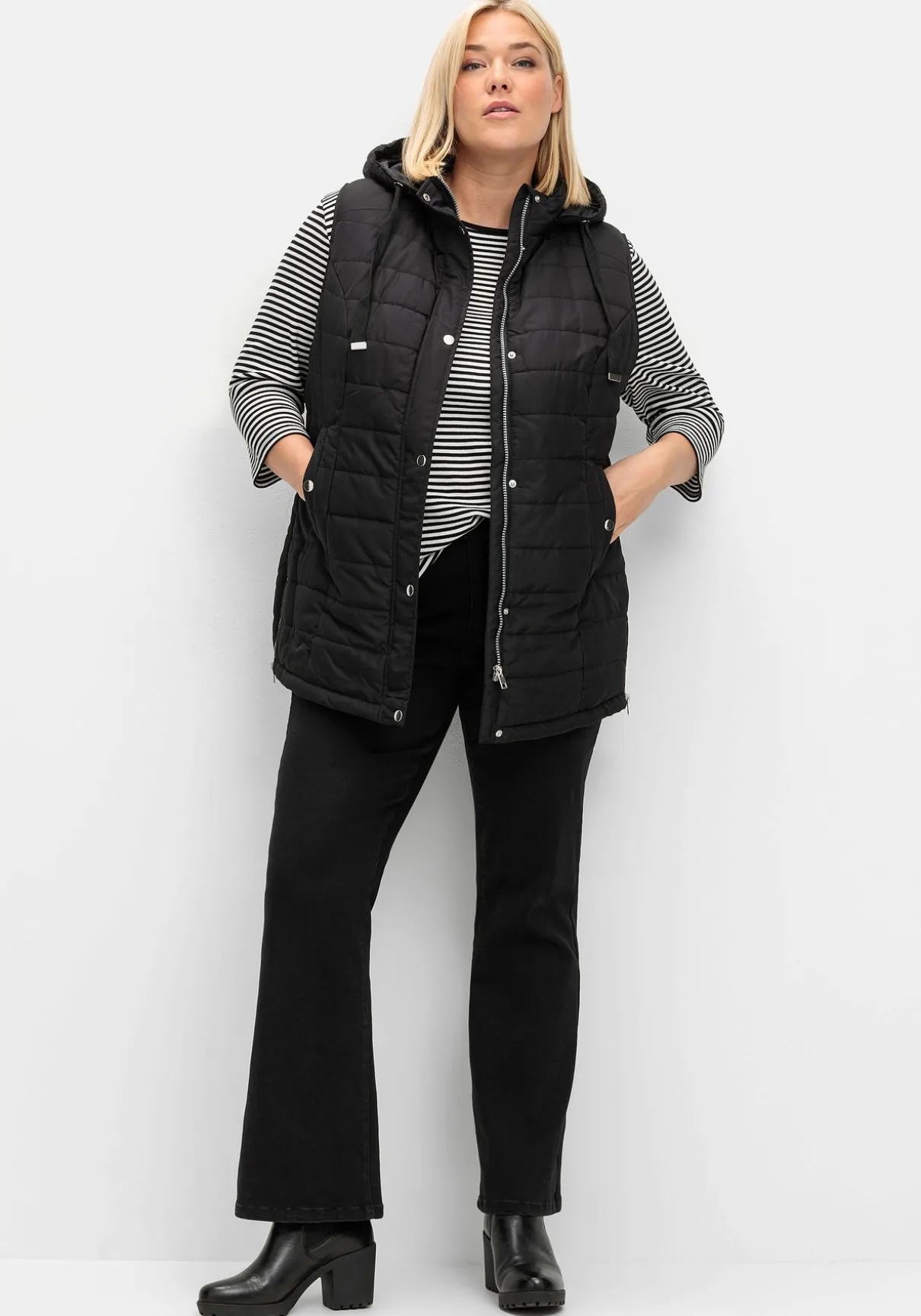 Bootcut Stretch-Jeans mit Bodyforming-Effekt