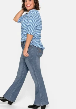 Bootcut-Jeans in 5-Pocket-Form, mit Used-Effekten