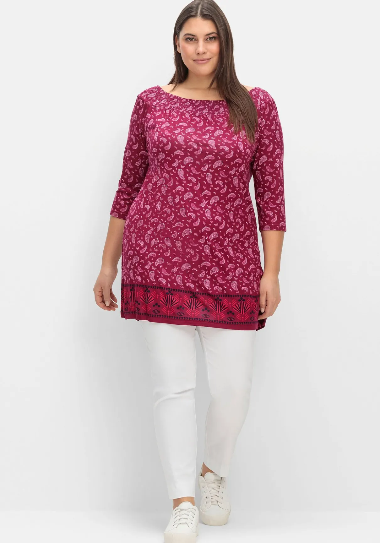 Carmenshirt mit Paisleymuster und 3/4-Arm