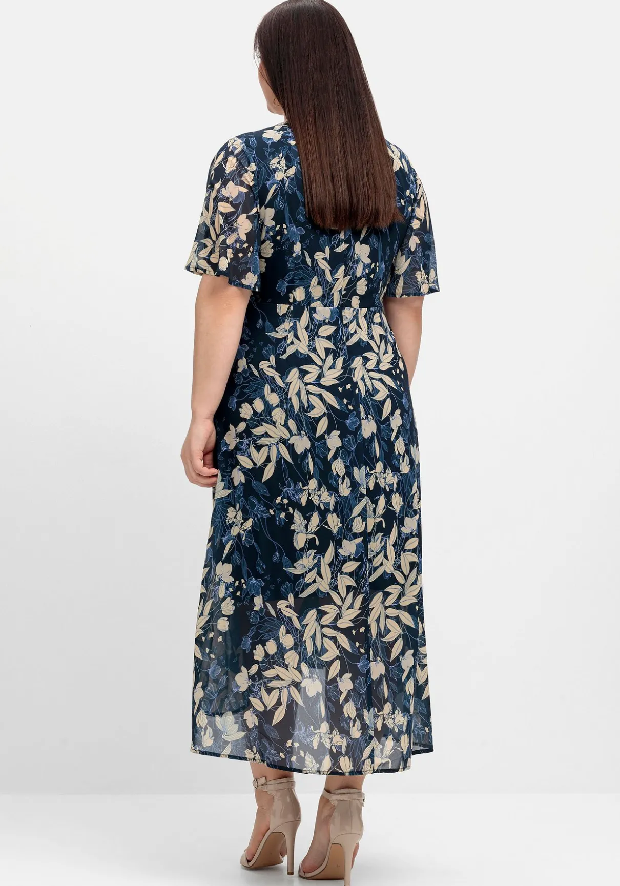 Chiffonkleid in Wickeloptik, mit Blätterprint