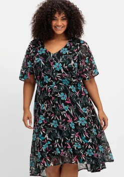 Chiffonkleid mit Blumendruck und Flügelärmeln