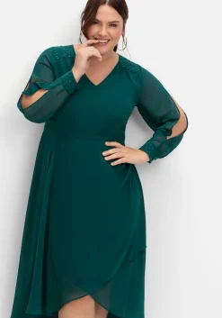 Chiffonkleid mit Cut-outs und Schmucksteinen