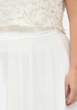 Chiffonrock mit raffiniertem Seitenschlitz