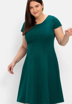 Cocktailkleid in A-Linie, in Bahnenform