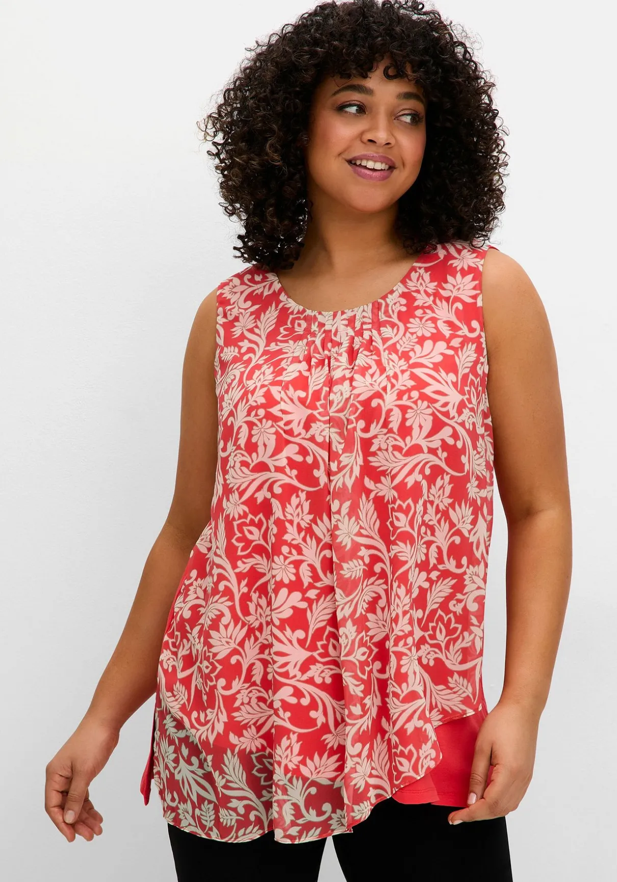 Doppellagiges Blusentop mit Chiffon