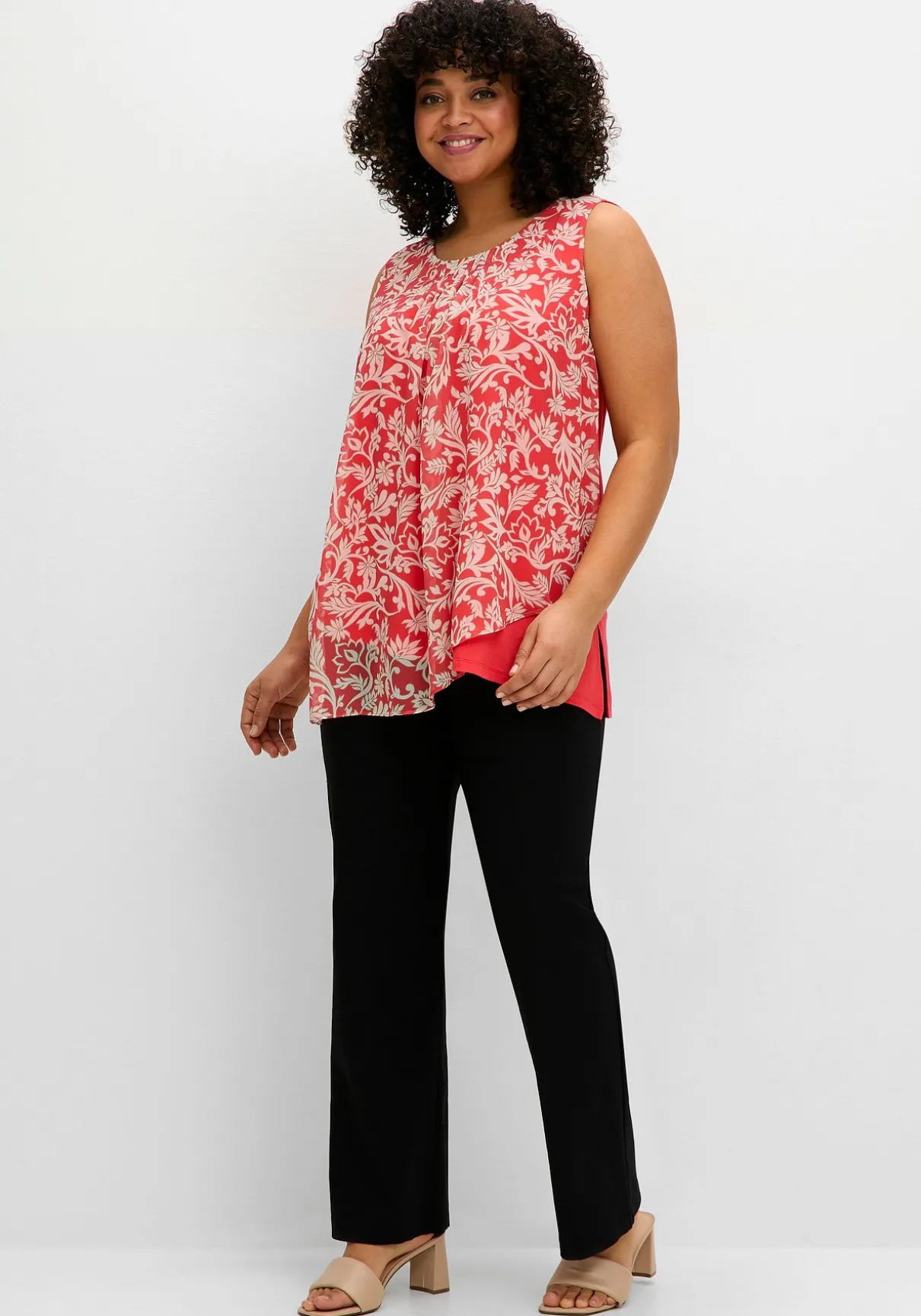 Doppellagiges Blusentop mit Chiffon