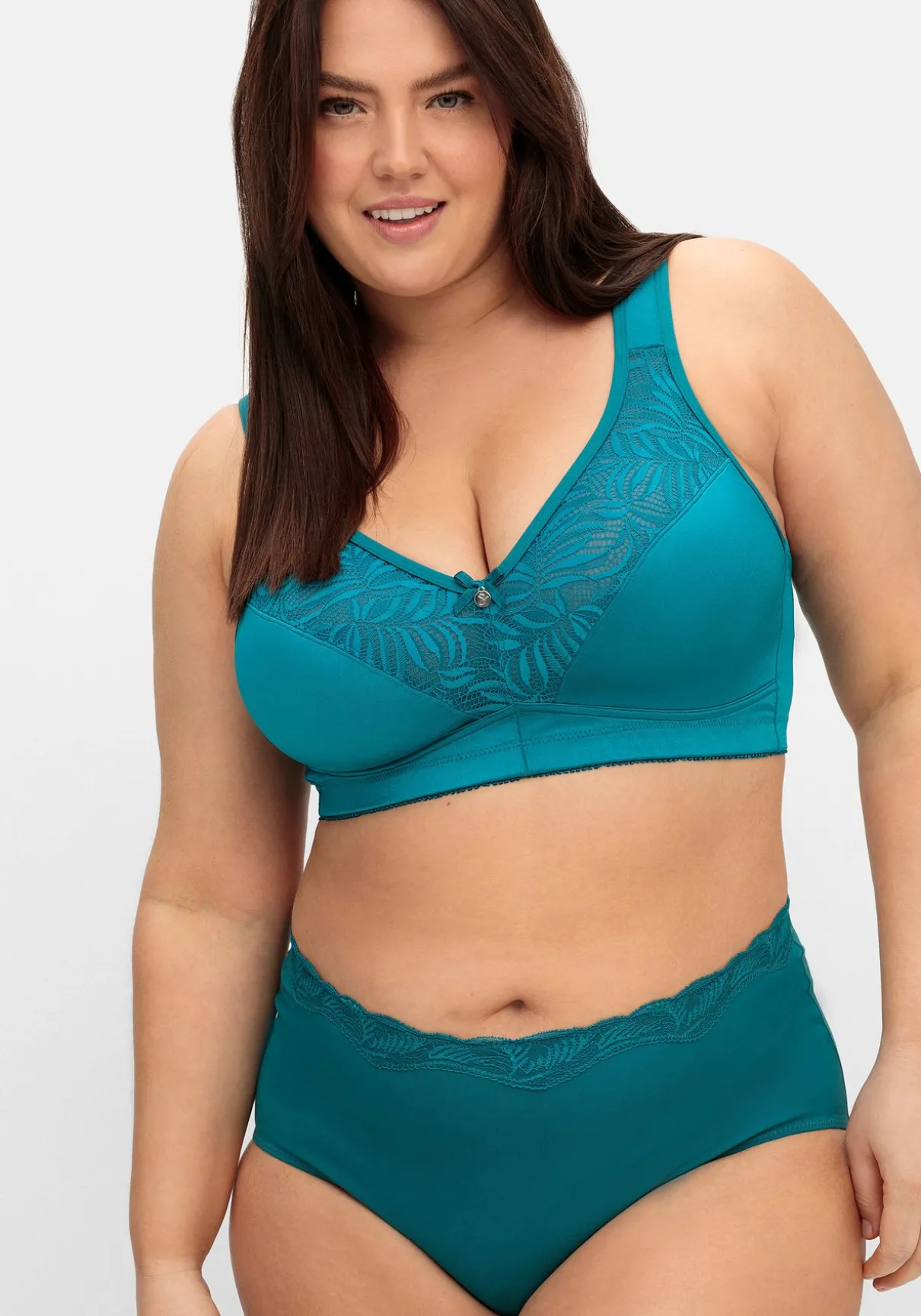 Entlastungs-BH ohne Bügel, mit Spitze