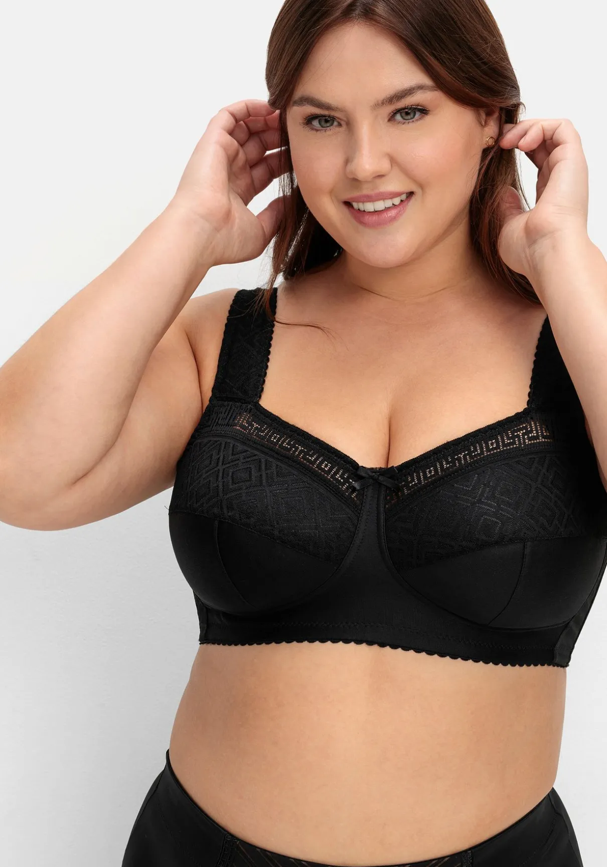 Entlastungs-BH ohne Bügel, mit Spitzen-Details