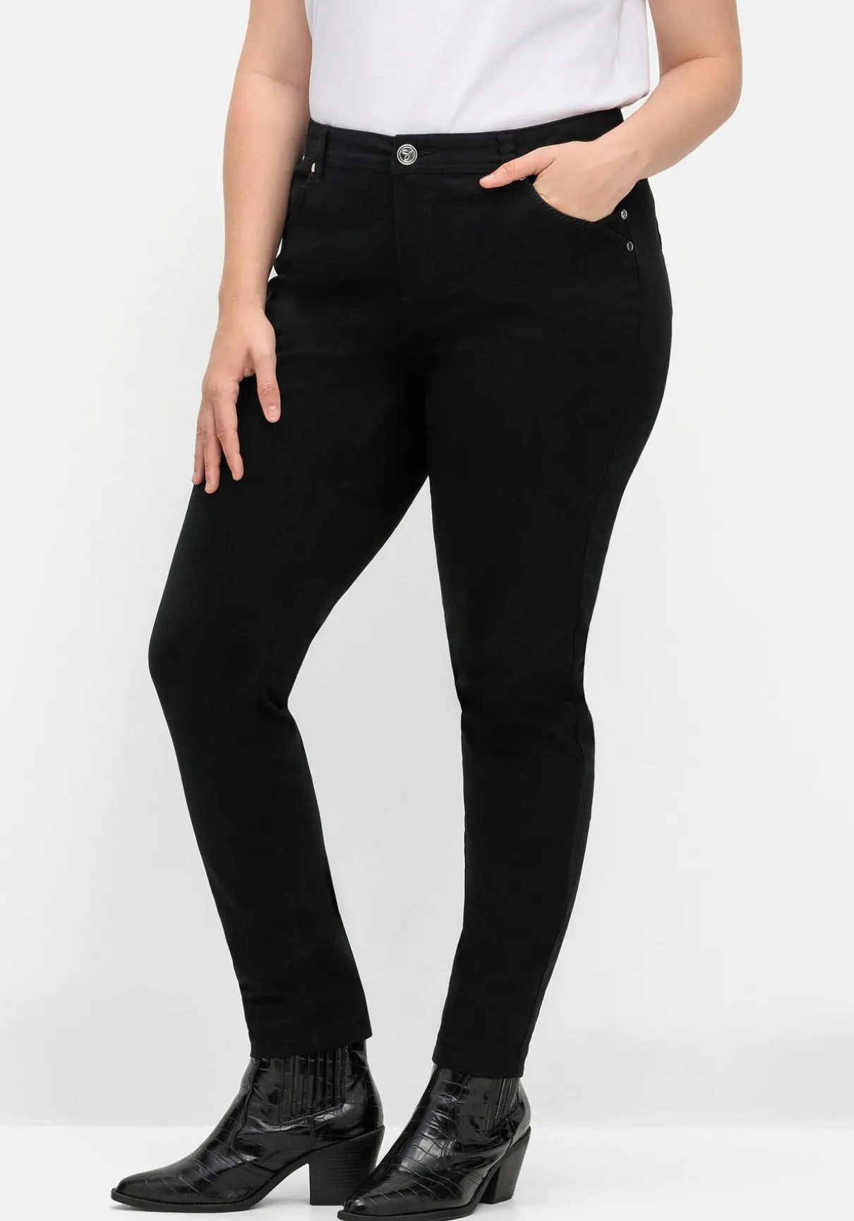 Extraschmale Twillhose in Curvy-Schnitt SUSANNE