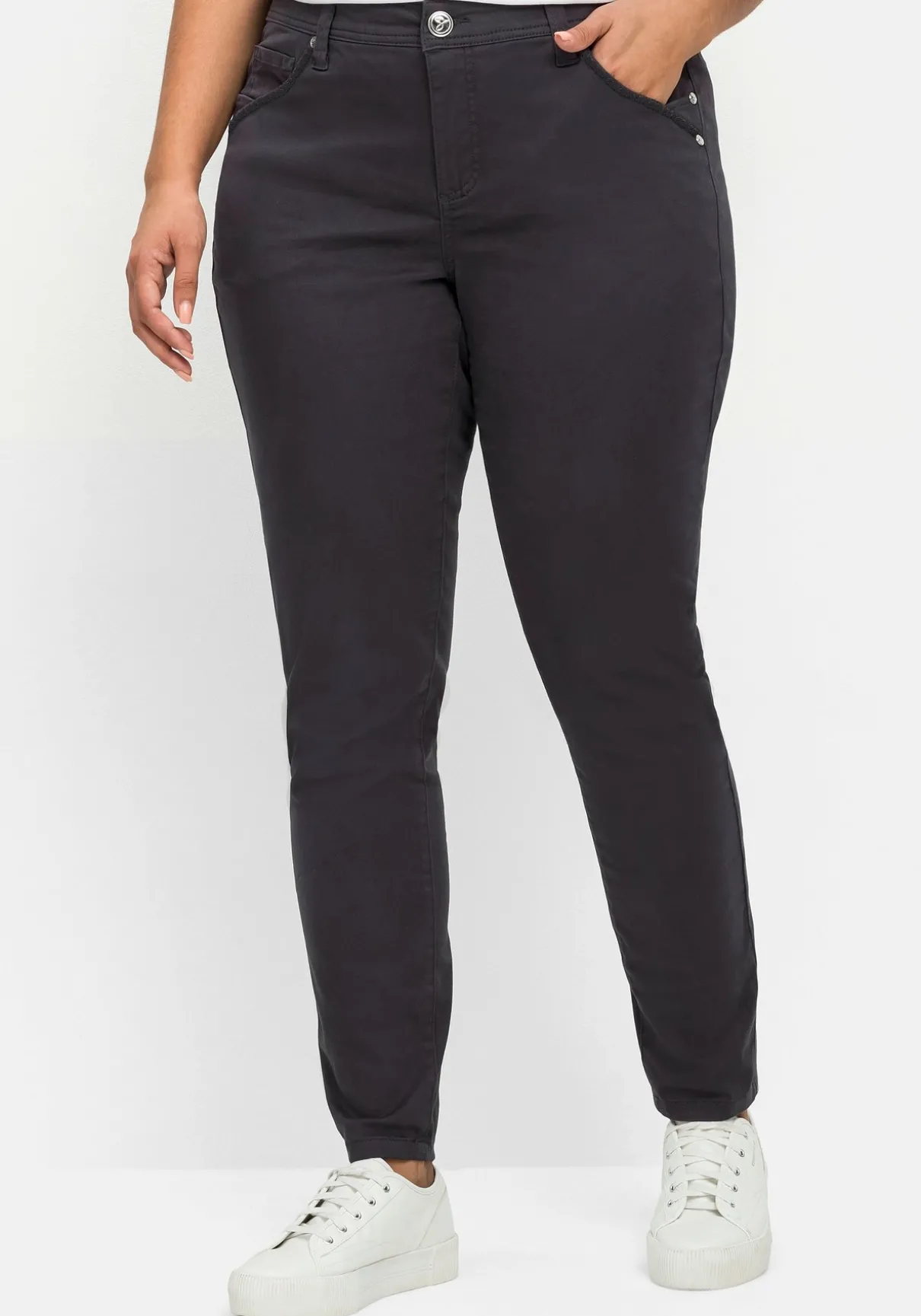 Extraschmale Twillhose in Curvy-Schnitt SUSANNE