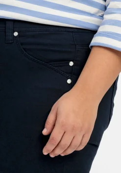 Extraschmale Twillhose in Curvy-Schnitt SUSANNE
