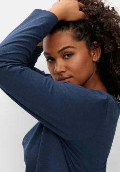 Fein meliertes Langarmshirt in A-Linie, mit Rundhals