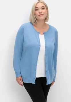 Feinstrickjacke mit Rundhalsausschnitt und Knopfleiste