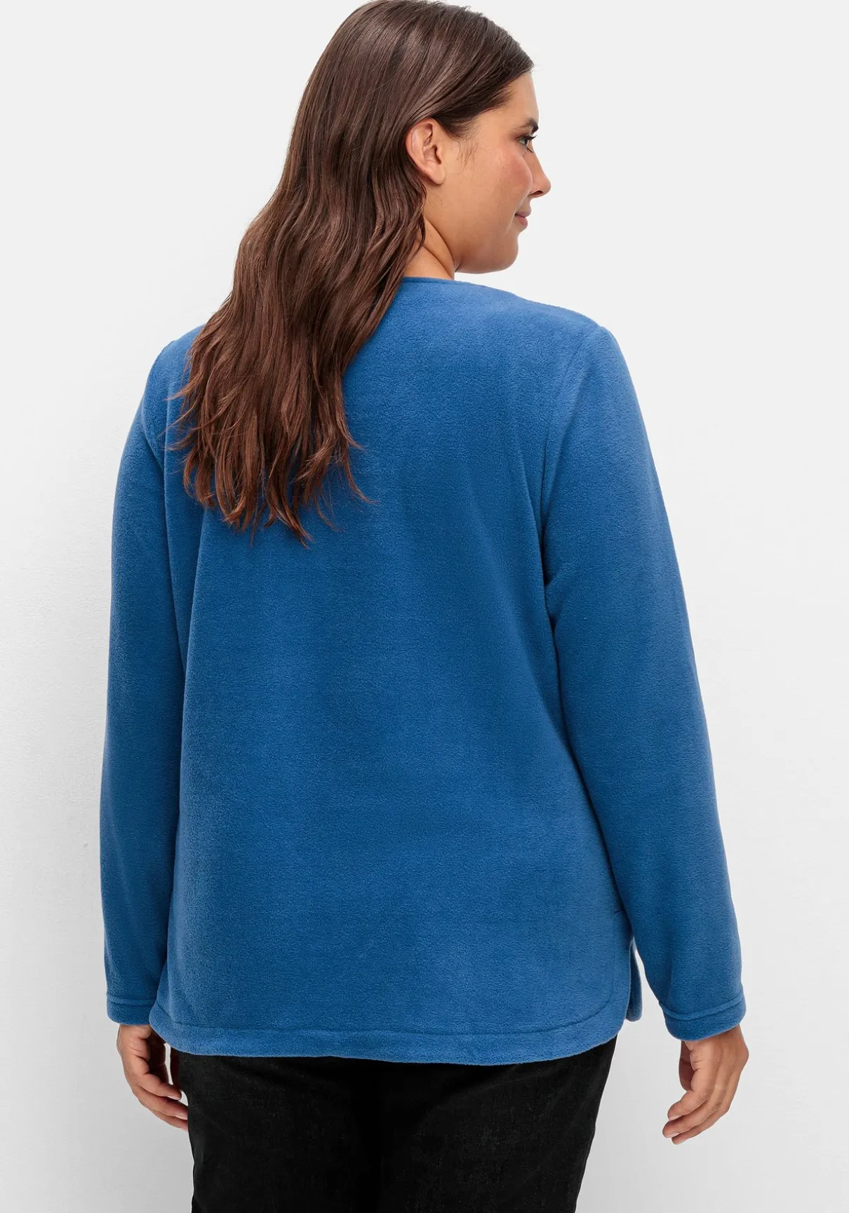 Fleeceshirt mit abgerundetem Saum