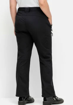 Funktionshose aus Softshell, wasser- und windabweisend