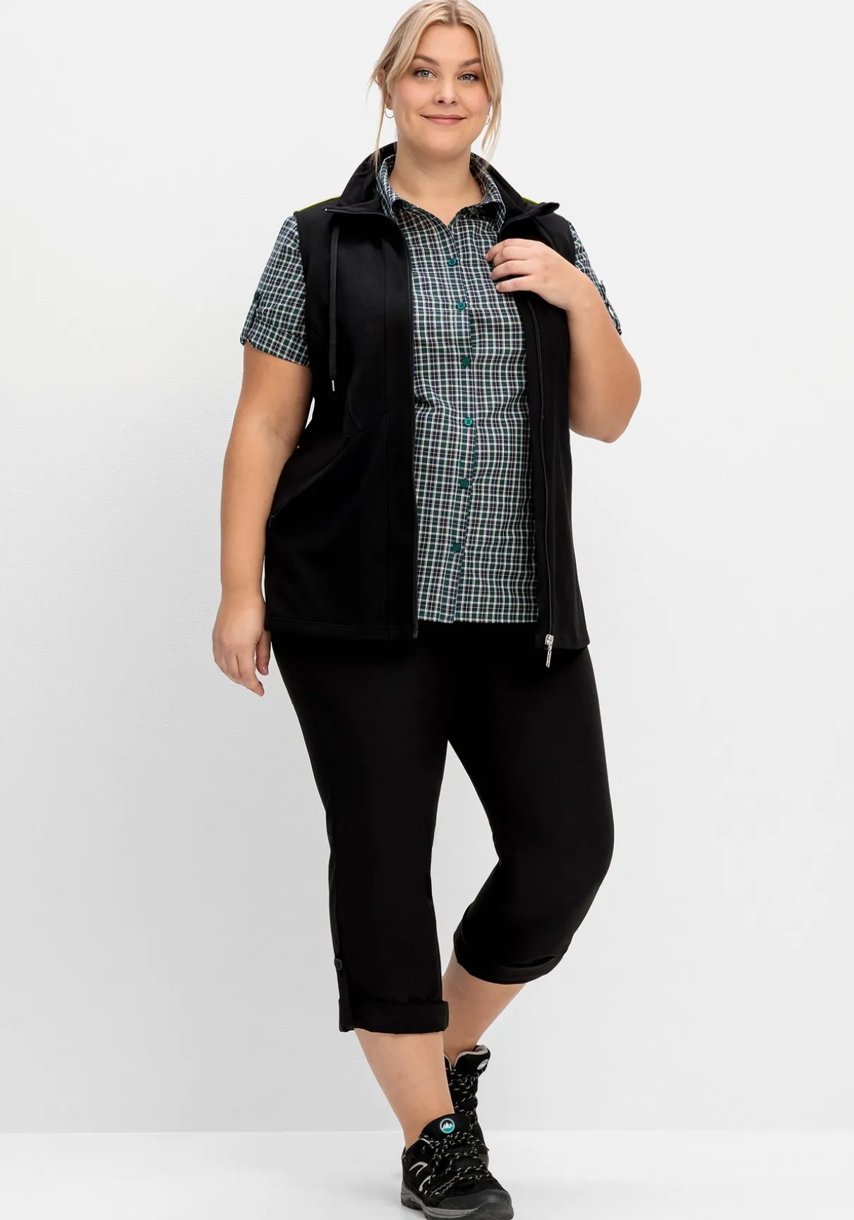 Funktionsweste mit kleinem Stehkragen