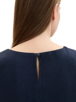 Gecrinkelte Tunika mit Schlüsselloch-Ausschnitt hinten