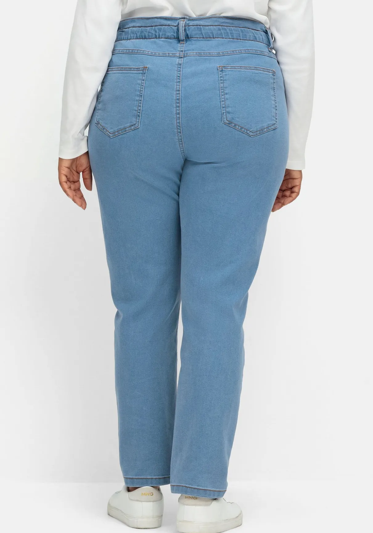 Gerade Jeans im extrahohen Paperbag-Schnitt