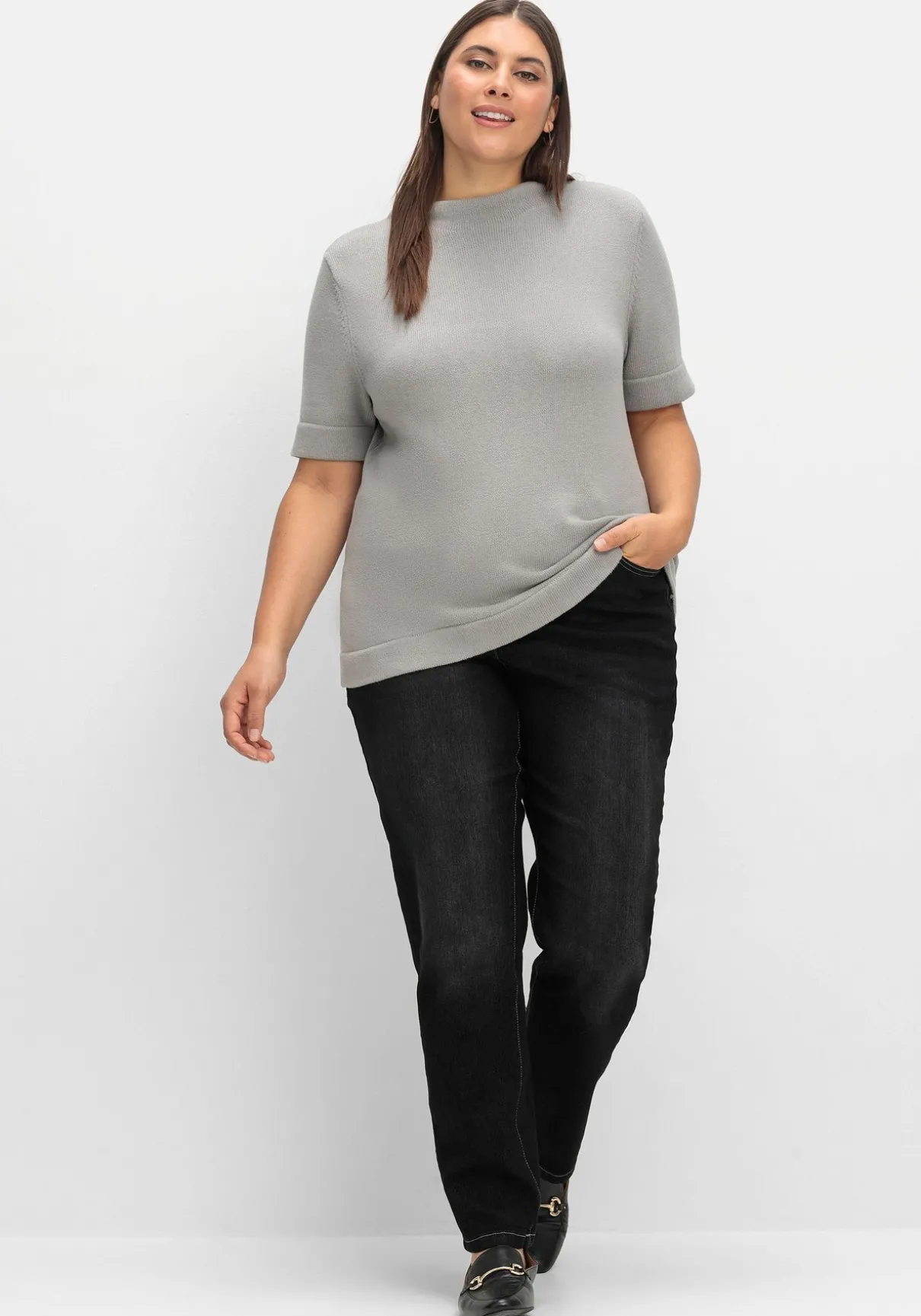 Gerade Jeans mit elastischem High-Waist-Bund