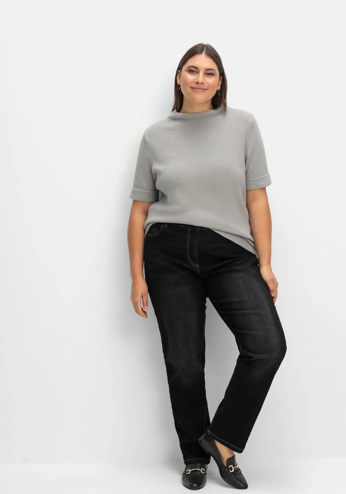 Gerade Jeans mit elastischem High-Waist-Bund