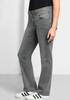 Gerade Jeans mit Used-Effekten