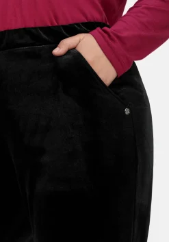 Gerade Samthose mit Teilgummibund