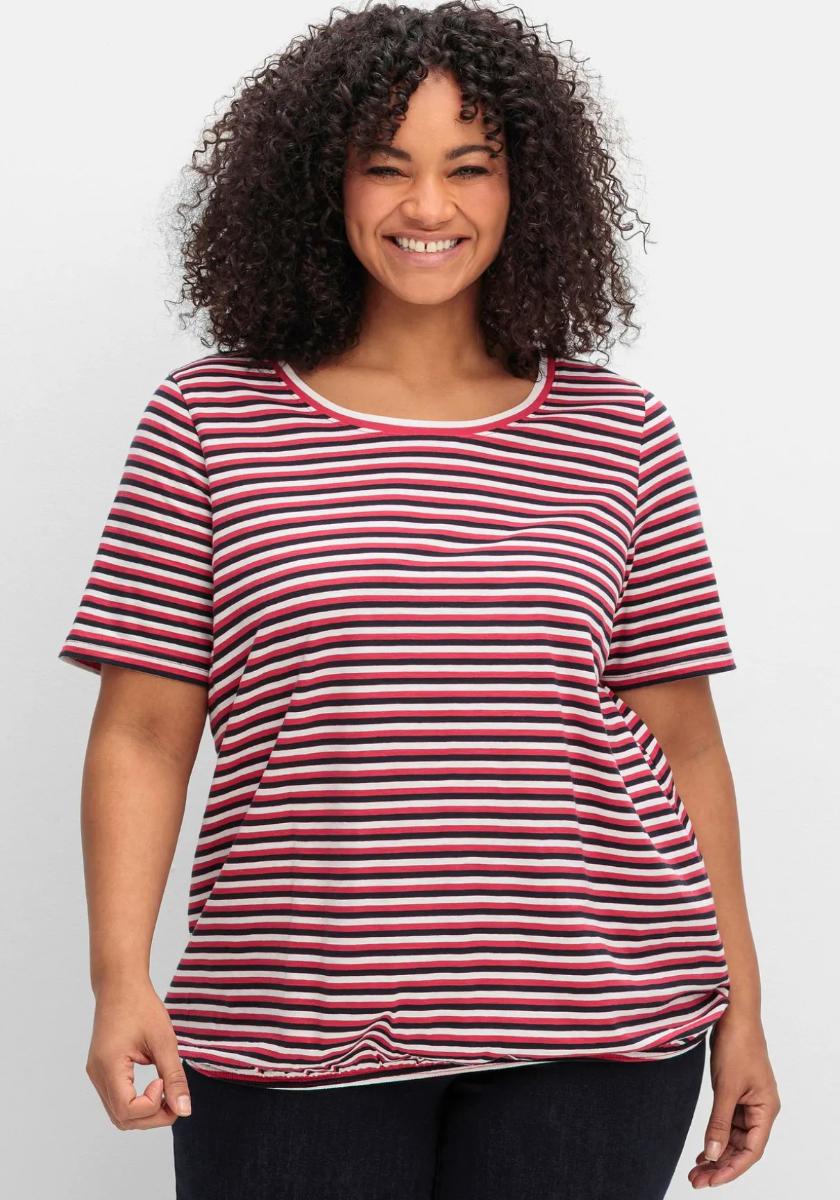 Gestreiftes Shirt mit Gummizugbund