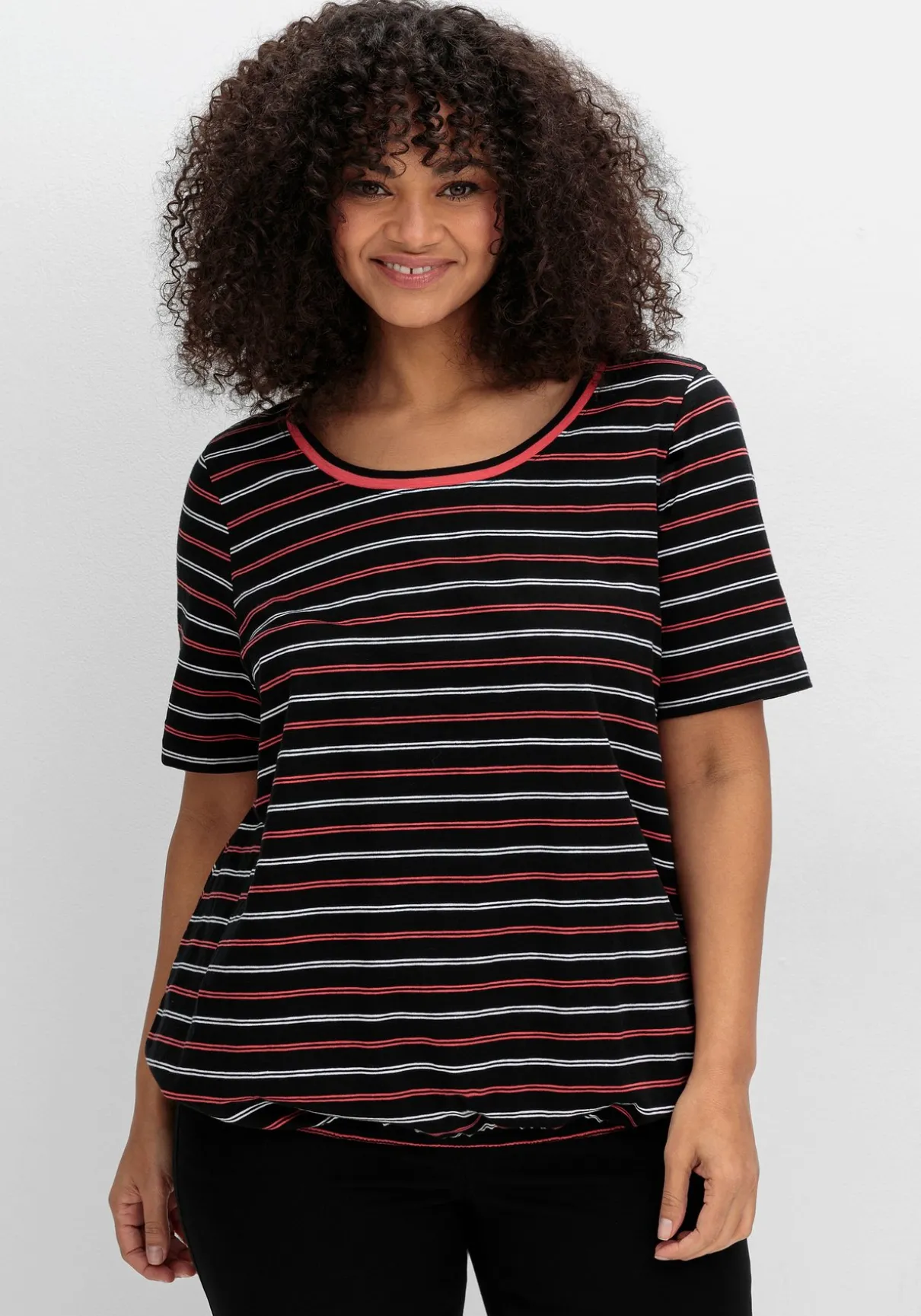 Gestreiftes Shirt mit Gummizugbund