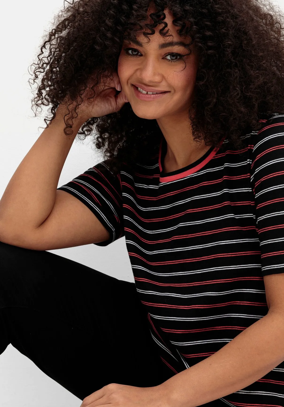 Gestreiftes Shirt mit Gummizugbund